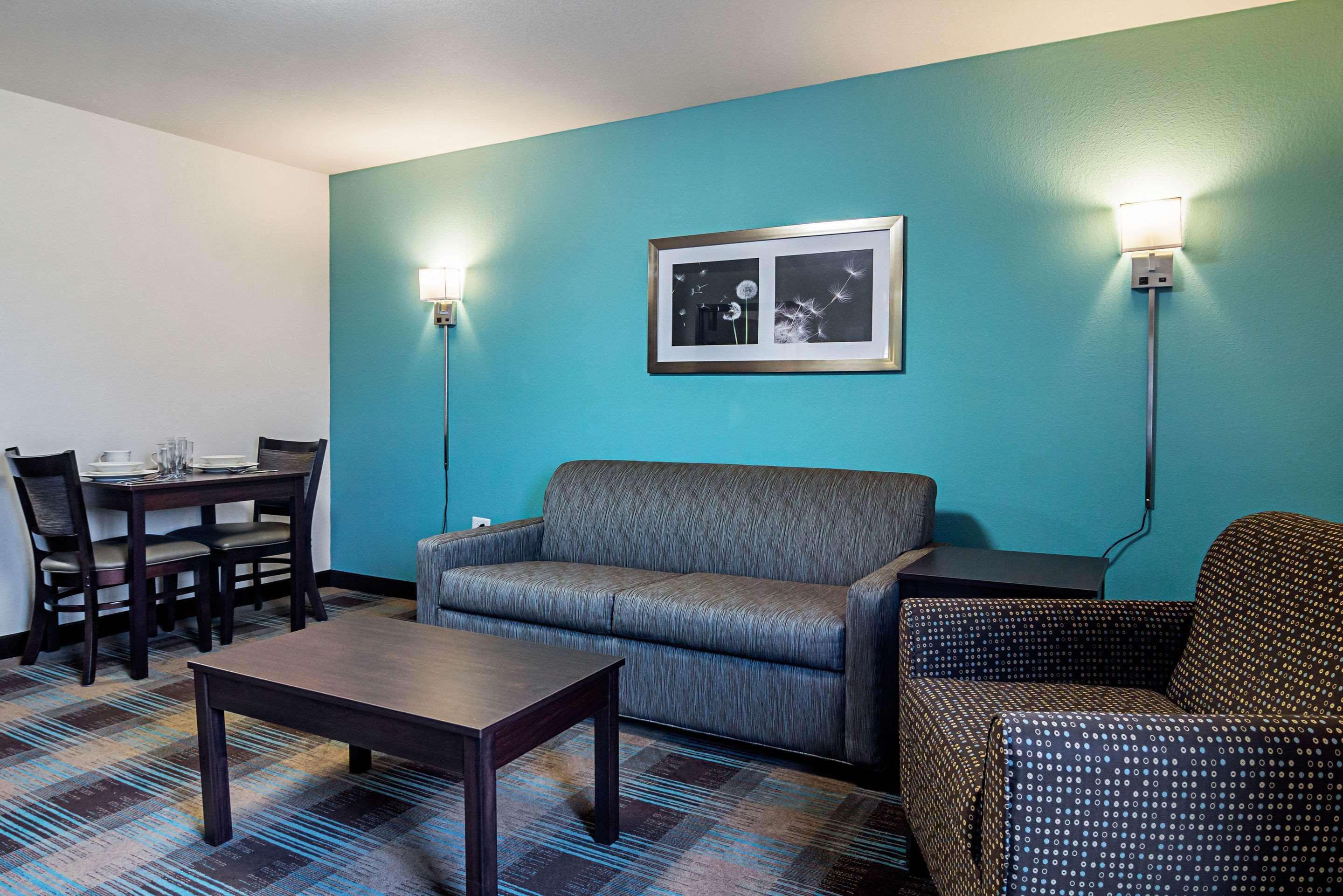 Suburban Studios Monaca - Pittsburgh Экстерьер фото