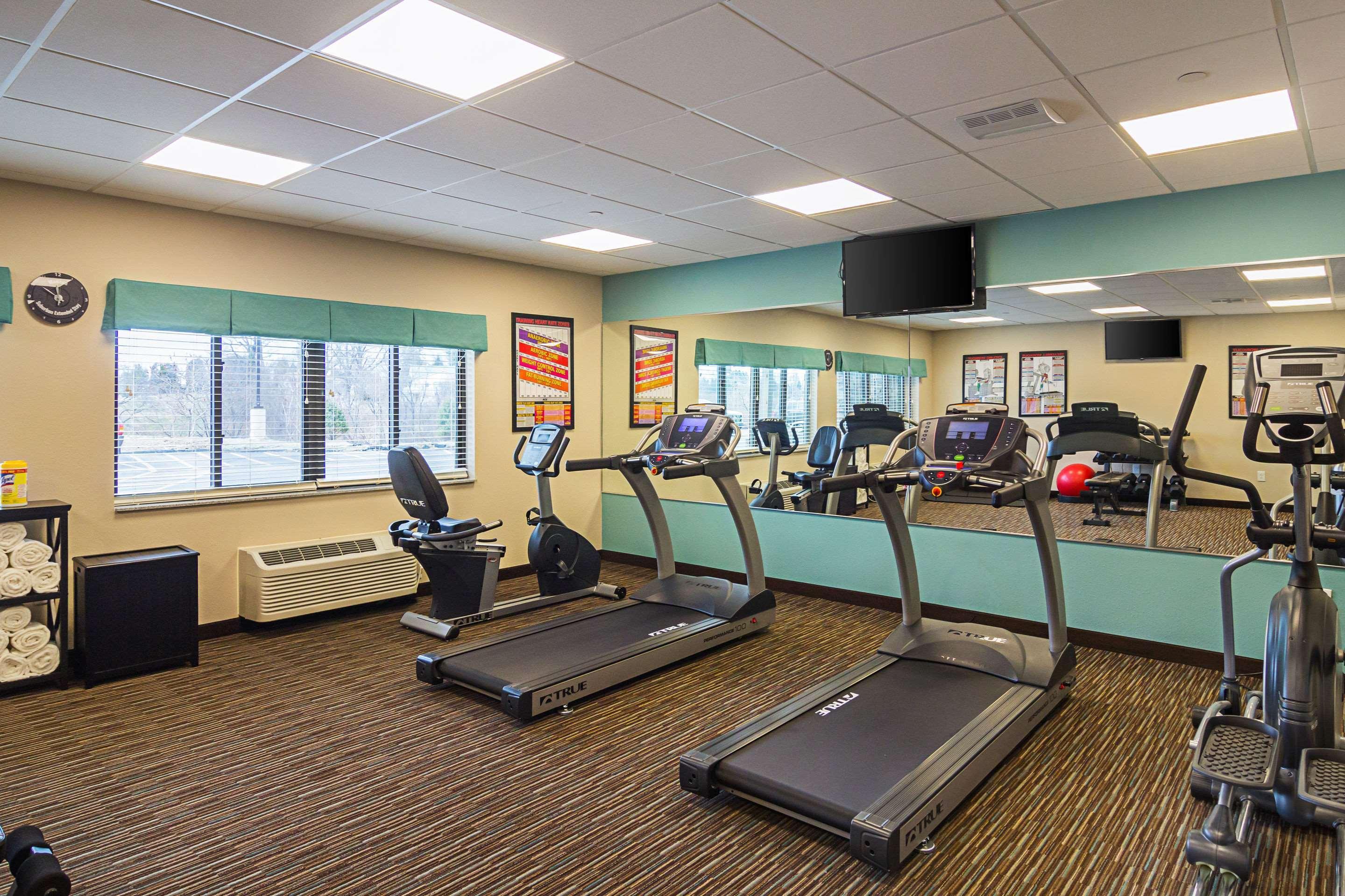 Suburban Studios Monaca - Pittsburgh Экстерьер фото